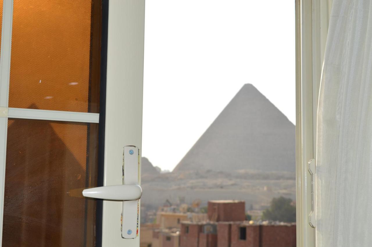Magic Golden Pyramids View Hotel Kafret el-Gabal Buitenkant foto