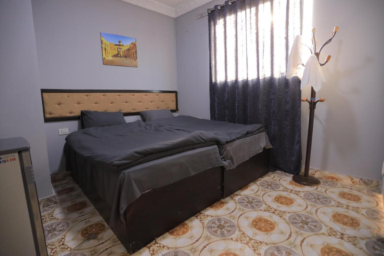 Magic Golden Pyramids View Hotel Kafret el-Gabal Buitenkant foto