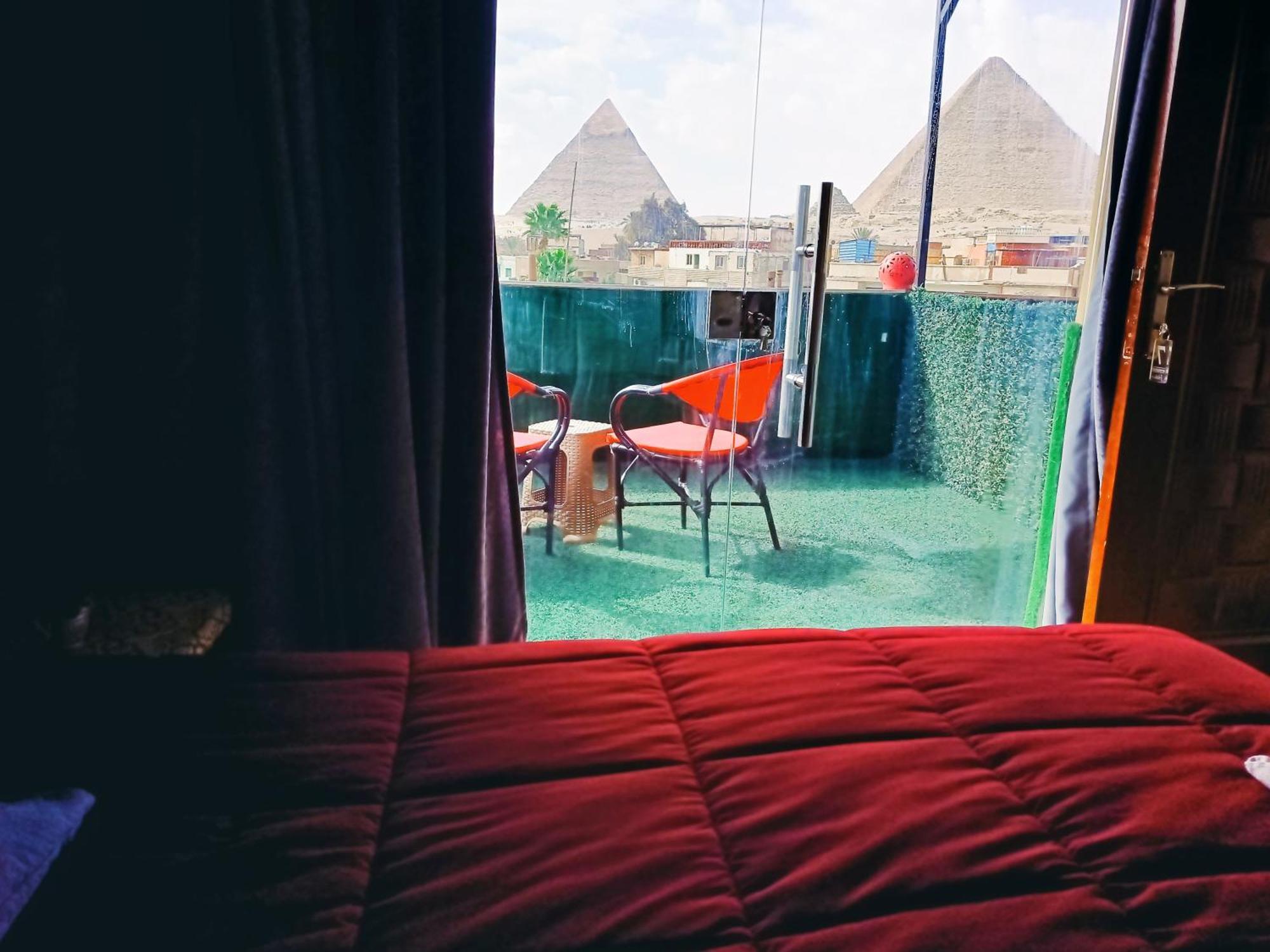 Magic Golden Pyramids View Hotel Kafret el-Gabal Buitenkant foto